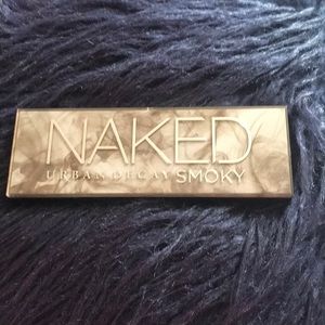 Urban decay naked smokey palette